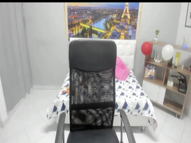 Live sex webcam photo for Sofi_Ar #272759789