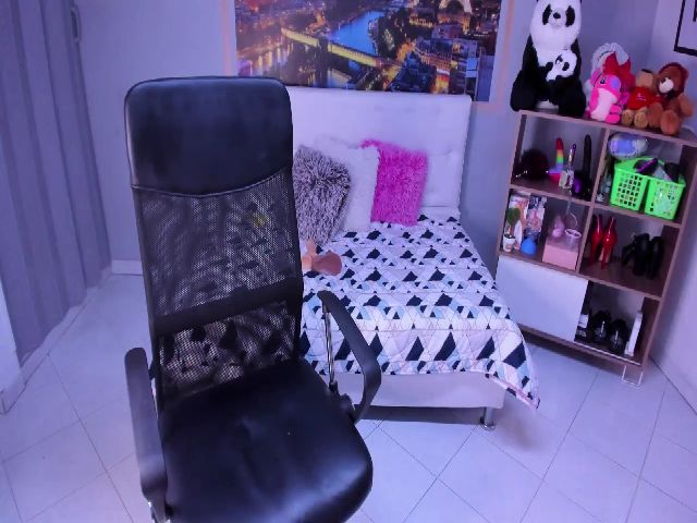 Live sex webcam photo for Sofi_Ar #273399992