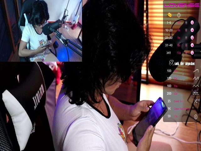 Live sex webcam photo for Sofi_algodon #272833113