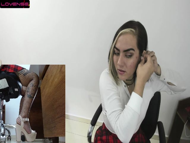Live sex webcam photo for Sofi_mar #271748722