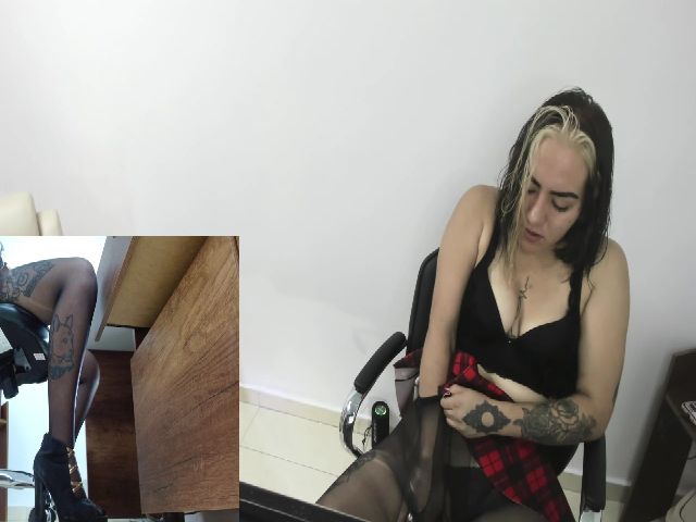 Live sex webcam photo for Sofi_mar #271762468