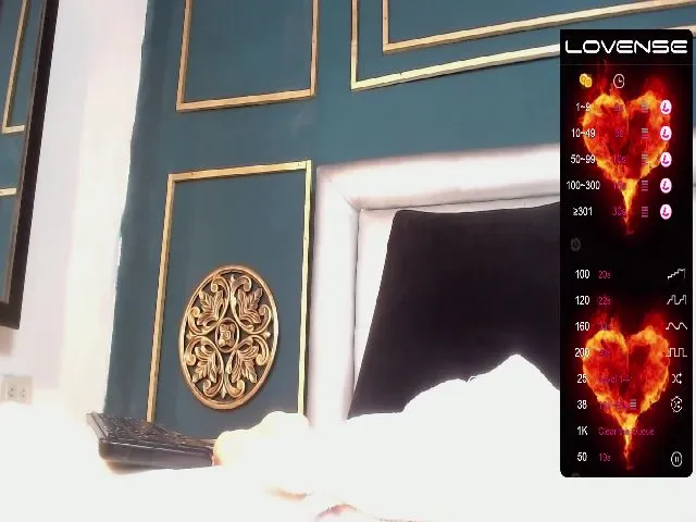 Live sex webcam photo for Sofia_ebony #273899646