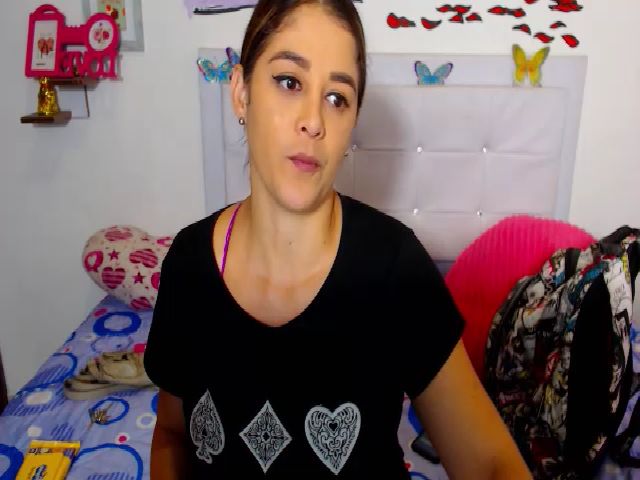 Live sex webcam photo for Sofiacut #272205078