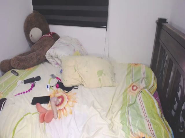 Live sex webcam photo for Sofiacut #272884097