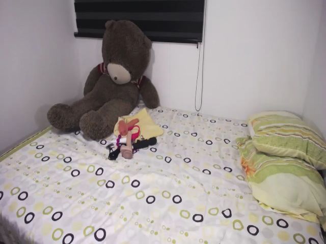 Live sex webcam photo for Sofiacut #273078645