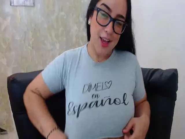 Live sex webcam photo for Sofiamat92 #273565791