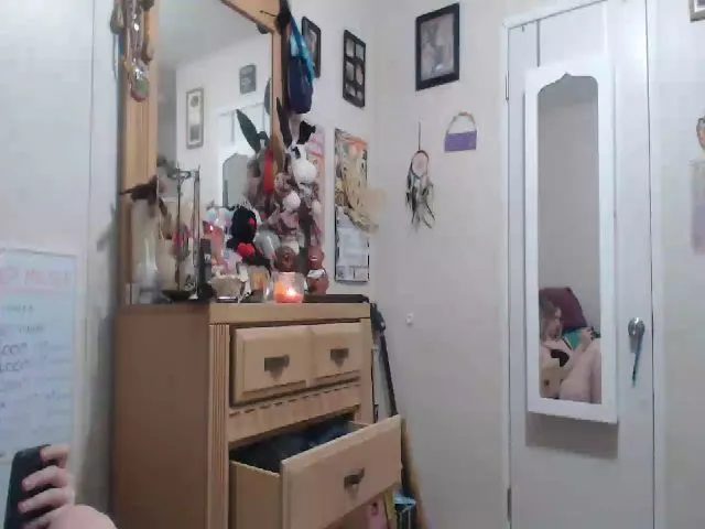 Live sex webcam photo for Sofieyoungxxx #271916612