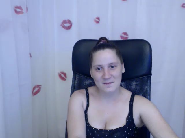 Live sex webcam photo for SofinaKers #273960492