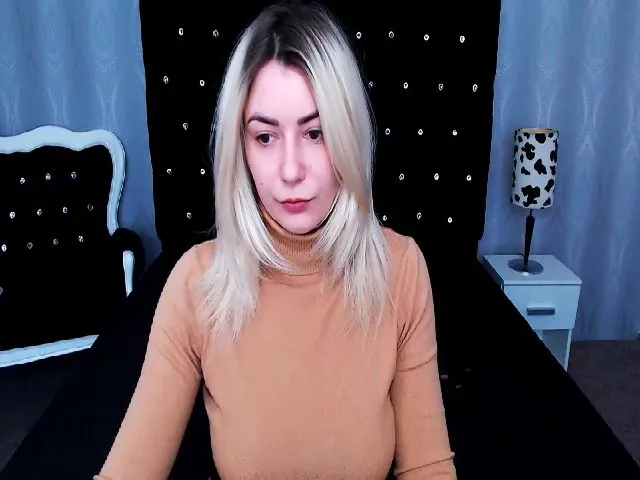 Live sex webcam photo for SoftPleasurex #272065954