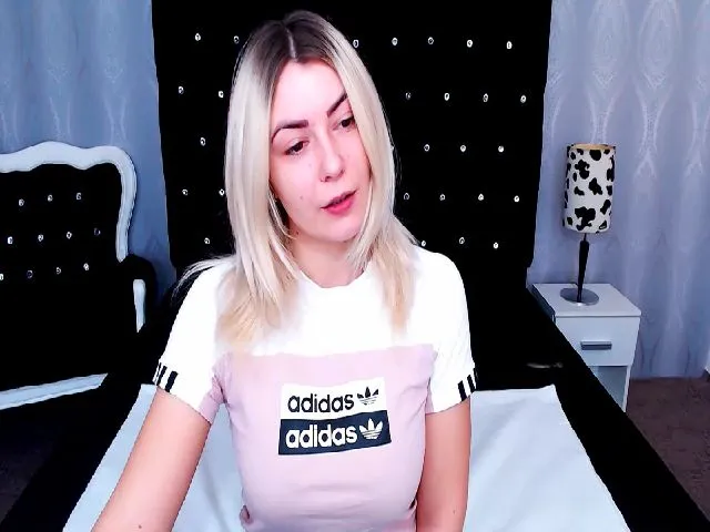 Live sex webcam photo for SoftPleasurex #272079548