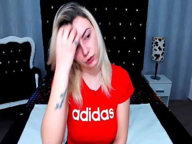 Live sex webcam photo for SoftPleasurex #272172392