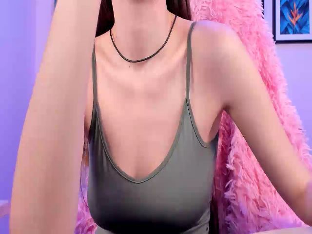 Live sex webcam photo for SoloVB #271763127