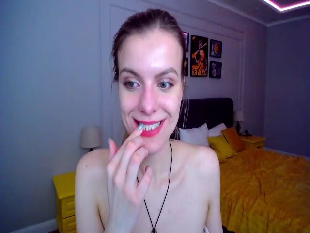 Live sex webcam photo for SolveMysecret #272137064