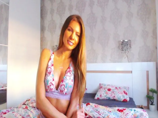 Live sex webcam photo for Sonya_99 #273012978