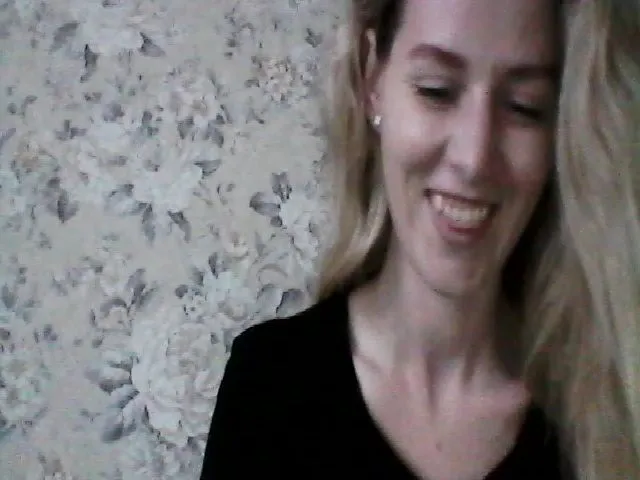 Live sex webcam photo for Sonya_Kreez #273190068