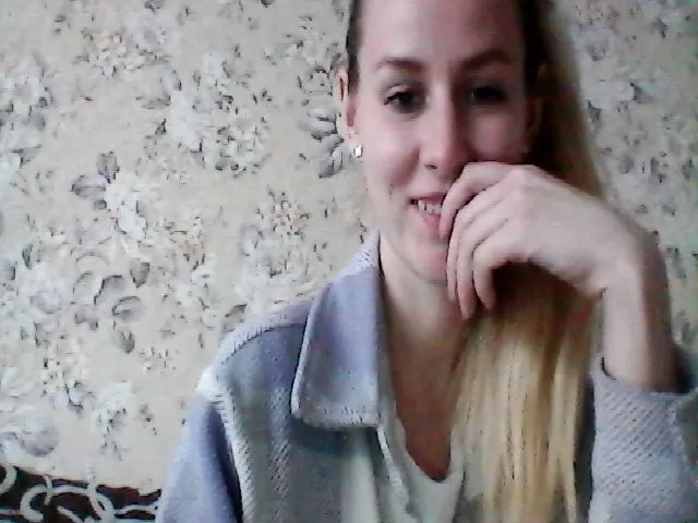 Live sex webcam photo for Sonya_Kreez #273201725
