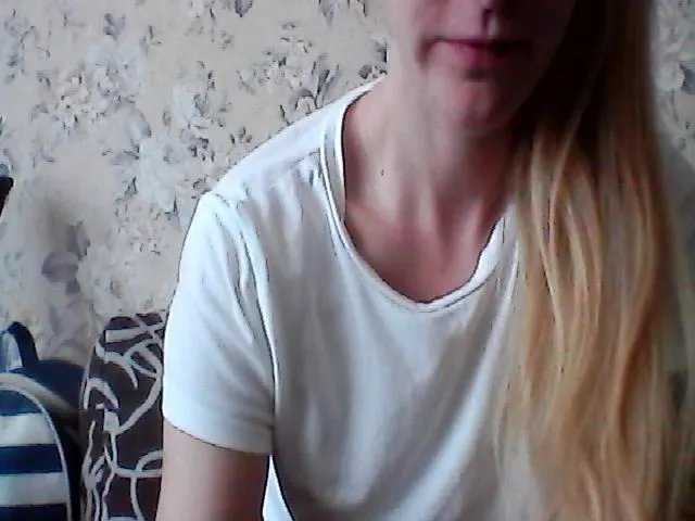 Live sex webcam photo for Sonya_Kreez #273232527