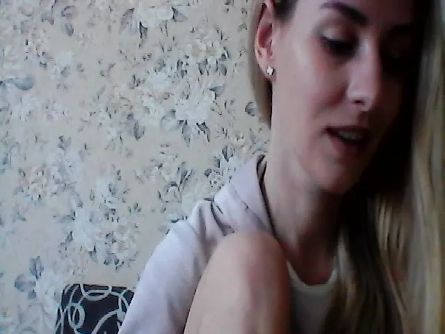 Live sex webcam photo for Sonya_Kreez #273259960