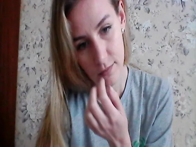 Live sex webcam photo for Sonya_Kreez #273270199