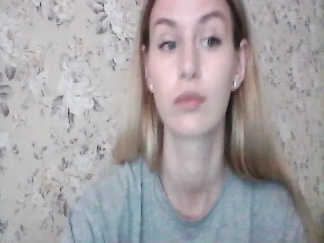 Live sex webcam photo for Sonya_Kreez #273395060