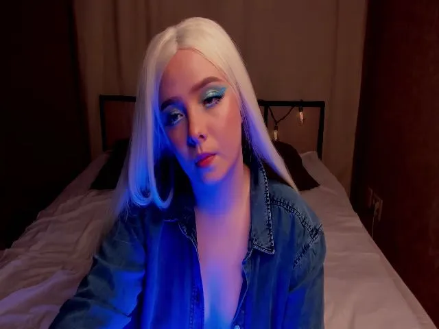 Live sex webcam photo for Sonya_blade9 #272270992
