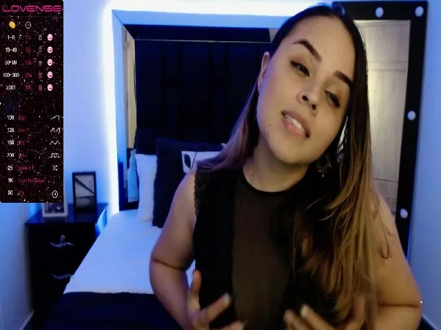 Live sex webcam photo for Sophi_Taylor #272497649