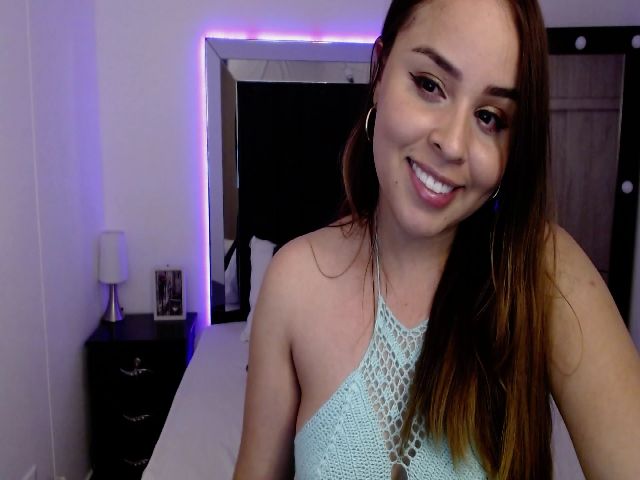 Live sex webcam photo for Sophi_Taylor #273977707