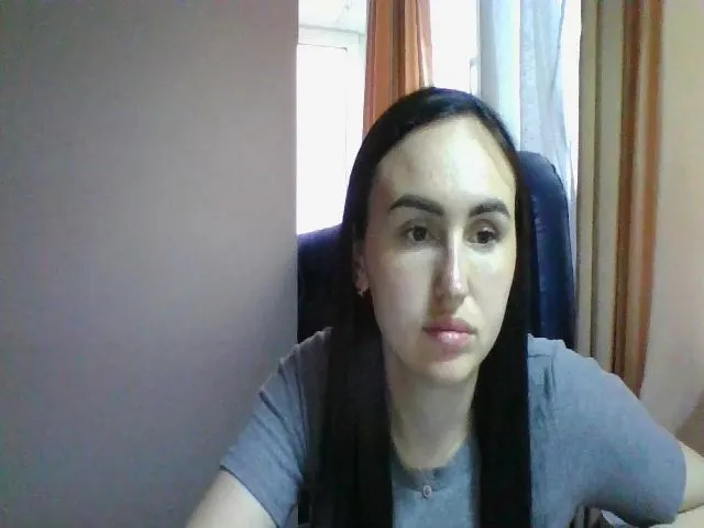 Live sex webcam photo for SophiaBurns #273013407