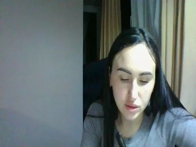 Live sex webcam photo for SophiaBurns #273015722