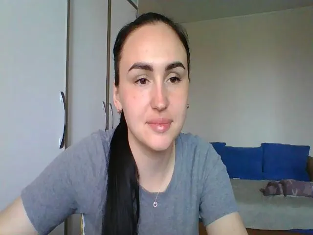 Live sex webcam photo for SophiaBurns #273024147