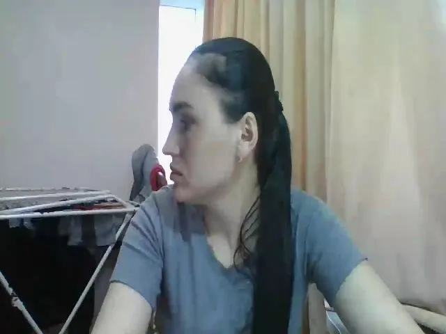 Live sex webcam photo for SophiaBurns #273024543