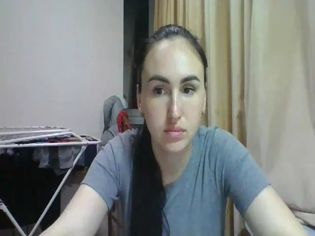 Live sex webcam photo for SophiaBurns #273024784