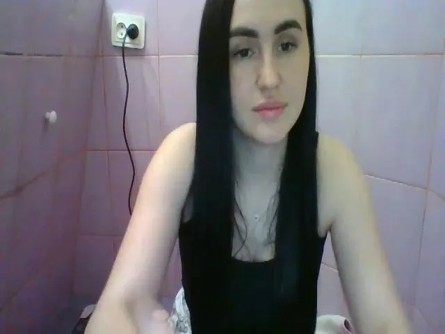 Live sex webcam photo for SophiaBurns #273349440