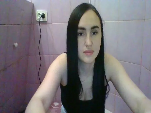 Live sex webcam photo for SophiaBurns #273359281