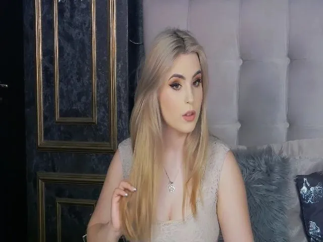 Live sex webcam photo for SophiaSecret #272941018
