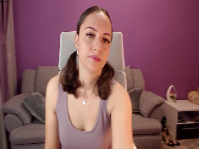 Live sex webcam photo for SophieCoryX #273124601