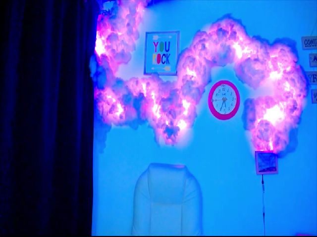 Live sex webcam photo for Sophie_dinkys #272395264