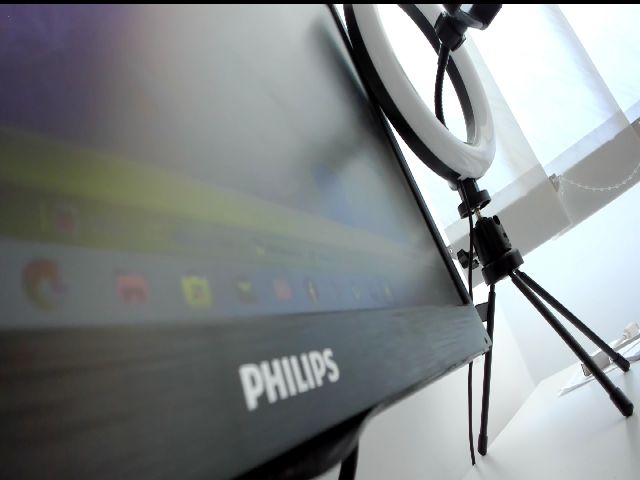 Live sex webcam photo for SophieeBbx #272498559