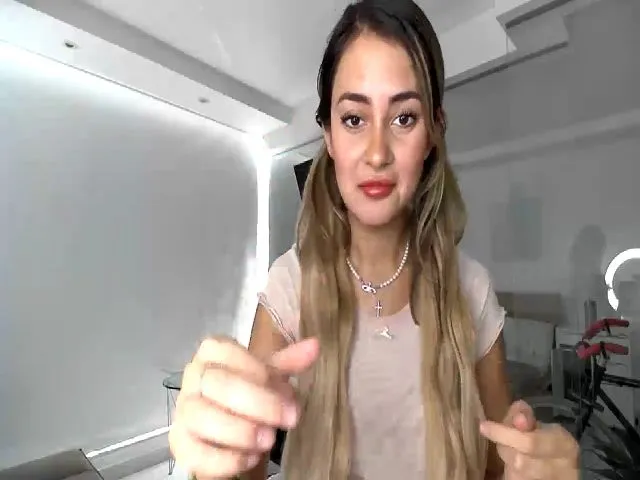 Live sex webcam photo for Sororitygirly #272362639