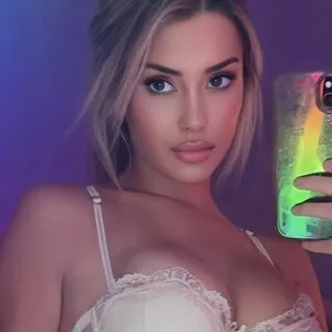 Live sex webcam photo for Sororitygirly #290356586