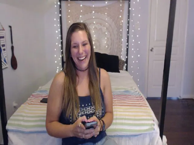 Live sex webcam photo for SouthernmilfK #273042199