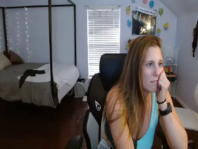 Live sex webcam photo for SouthernmilfK #273386317