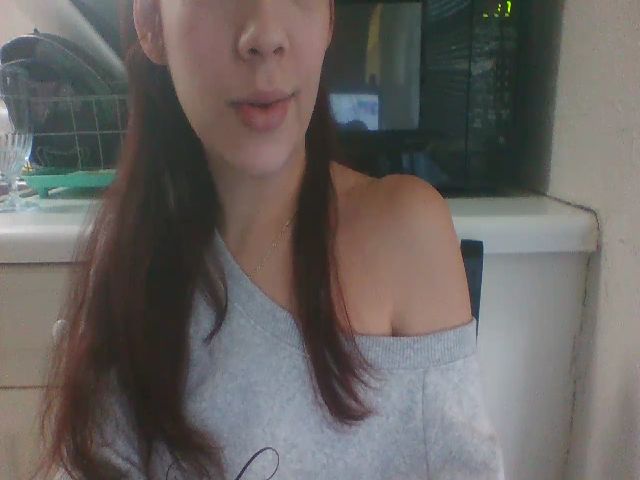 Live sex webcam photo for SpanishMamiii #272734503