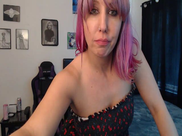 Live sex webcam photo for Sparkle_Pinup #274415890