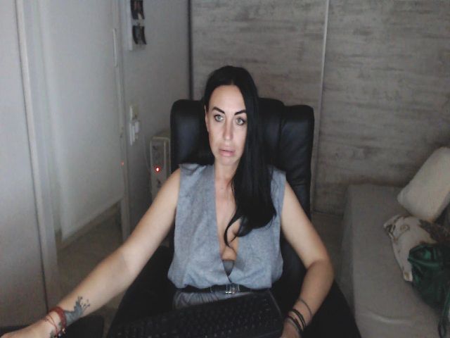 Live sex webcam photo for SpicyBazaar #273239326