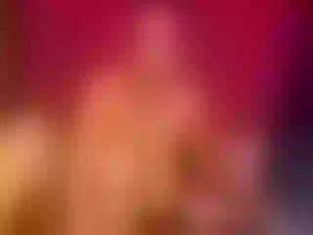 Live sex webcam photo for SpicyQueen86 #272214701
