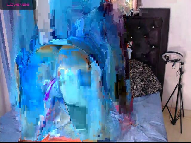 Live sex webcam photo for Spicysweet96 #271958836