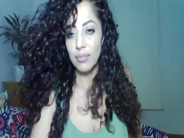 Live sex webcam photo for Spoiled_Doll #274160643