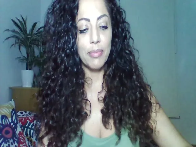 Live sex webcam photo for Spoiled_Doll #274160806