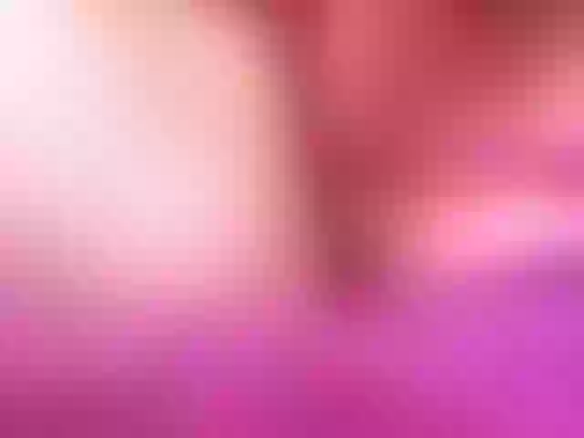 Live sex webcam photo for Squirtcumxx1 #271815104